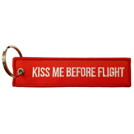 Breloc KISS ME BEFORE FLIGHT
