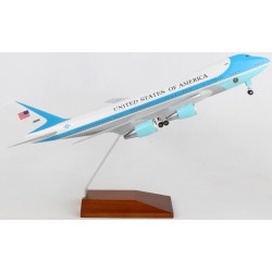 Boeing 747-200 U.S. Air...