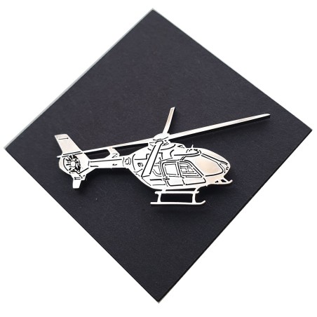 Badge pin helicopter EC-135